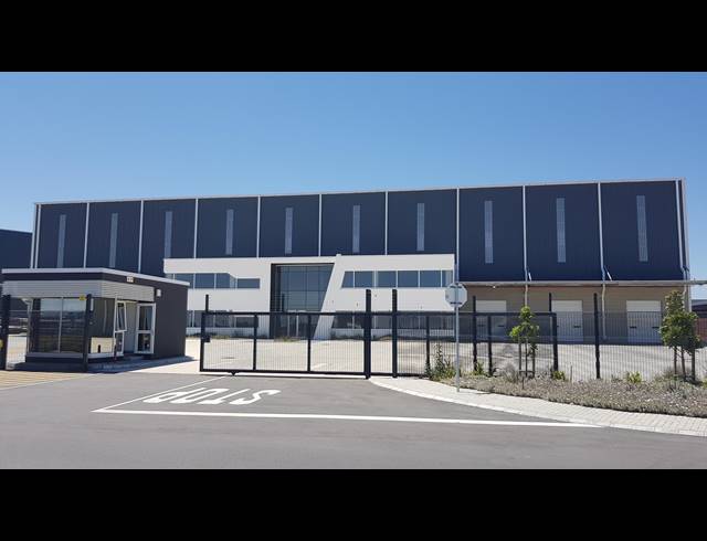 5,427M² WAREHOUSE TO LET IN BRACKENFELL INDUSTRIAL